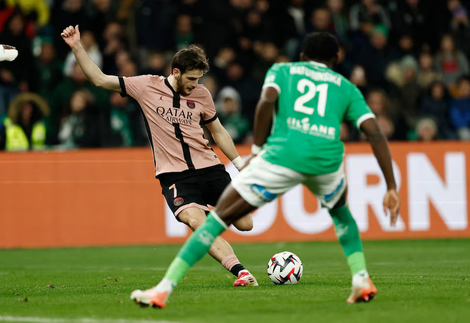 [3/5]Soccer Football - Ligue 1 - AS Saint-Etienne v Paris St Germain - Stade Geoffroy-Guichard, Saint-Etienne, France - March 29, 2025 Paris St Germain's Khvicha Kvaratskhelia scores their second goal. Photo: Reuters