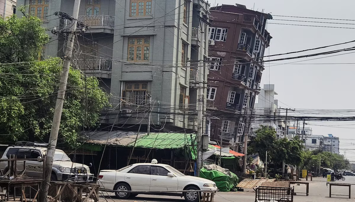 [10/11]A view shows a collapsed building after a strong earthquake struck central Myanmar, in Mandalay, Myanmar, March 29, 2025. Photo: Reuters