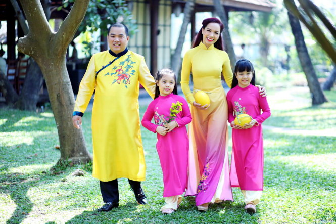 Gia đình Thúy Hạnh - Minh Khang - Ảnh: Duy Nhất