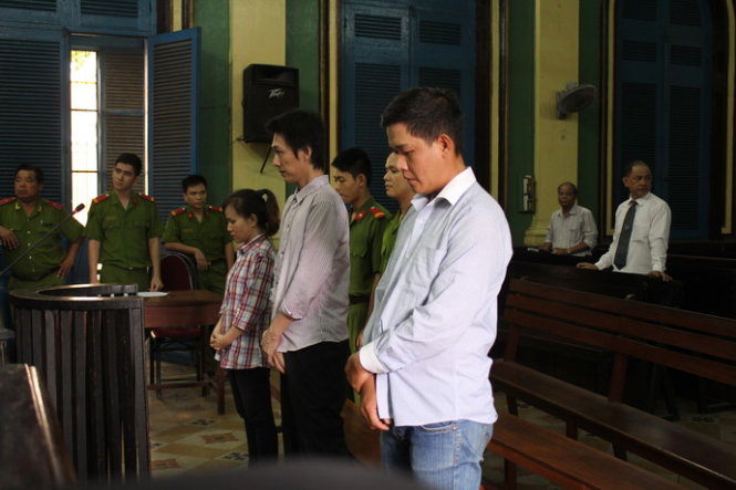 Giả công an lừa đảo