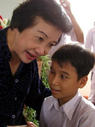 jOmBopQ6.jpg