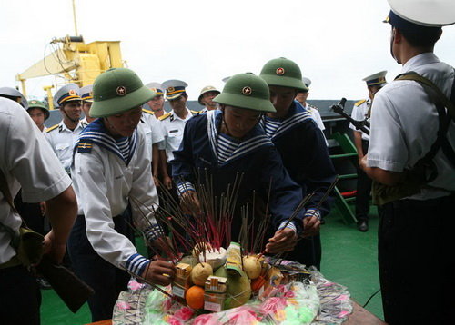 FlbGQC8d.jpg