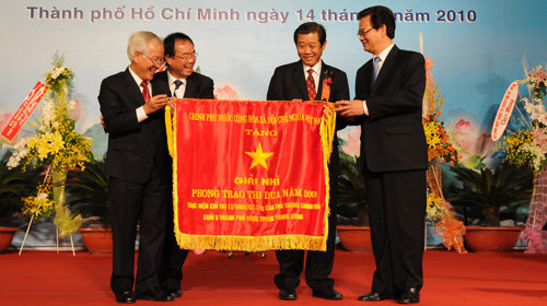 IqH94tlf.jpg