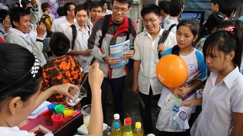 dmgPYJFn.jpg