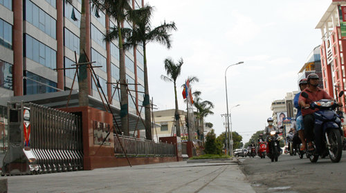InPY9uxC.jpg