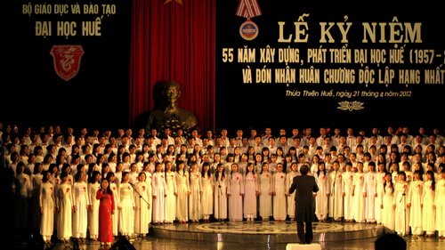 KL2aYhsi.jpg