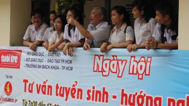h6GPaAT1.jpg