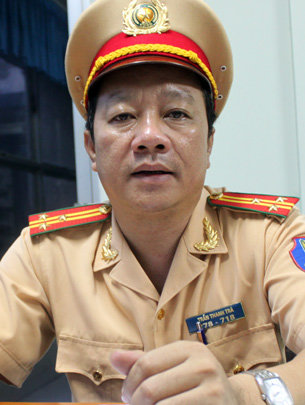 B6ArWQ7B.jpg