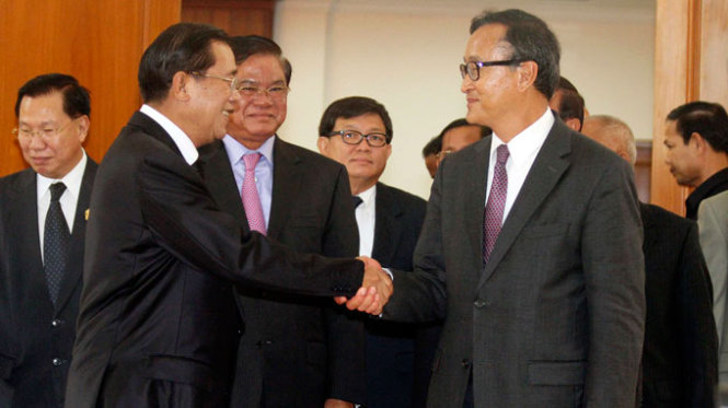 hx5EnaVP.jpg