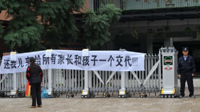 Ye9818fV.jpg