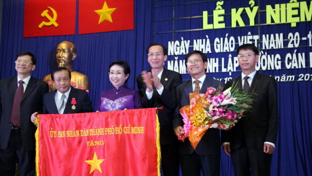 OPWm83kF.jpg