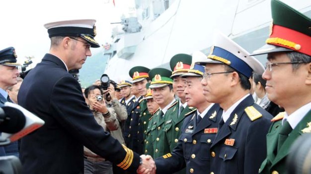 vPiel4O5.jpg