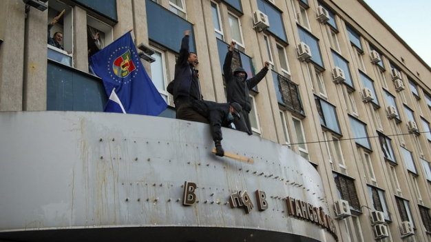 xgY9QRKH.jpg
