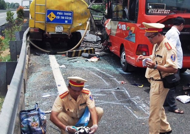 q0kxoYDH.jpg