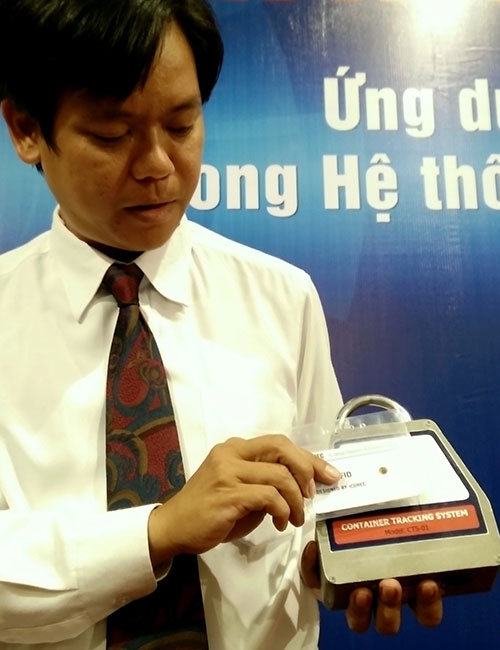 s4CjBTu9.jpg