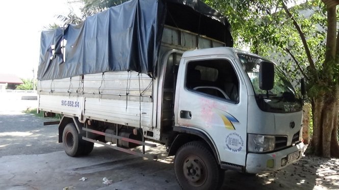 Chiếc xe tải bị cướp tấn công