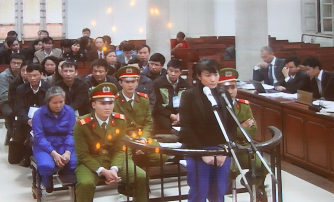 Nguyên giám đốc Agribank Nam Hà Nội nói: “Tôi rất đau lòng và ân hận vì những gì đã xảy ra” - Ảnh: T.Lụa chụp màn hình