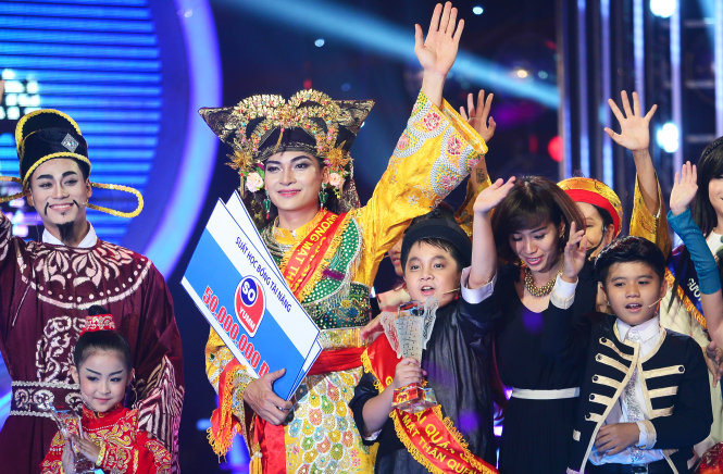Bé Ben Hoàng Quân
