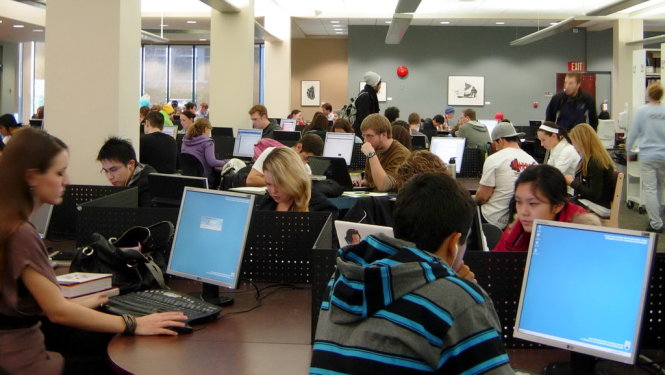 Sinh viên học tập, nghiên cứu tại ĐH British Columbia - Ảnh: support.ubc.ca