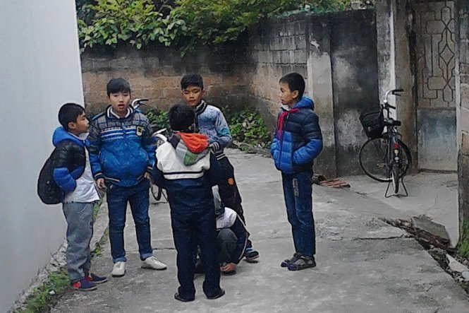 HS ra về nhưng không về nhà ngay!