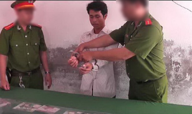 Võ Hồng Nhân Em tại cơ quan điều tra - Ảnh: Quang Duy