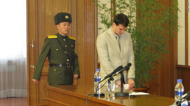 Otto Warmbier tại buổi họp báo sáng 29-2 - Ảnh: DPRK