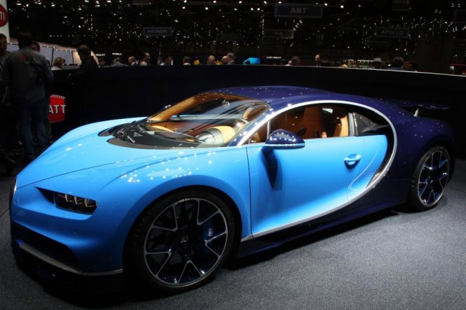 Tranh nhau “thực tế hoá” dòng xe hypercar hiệu suất cao - Ảnh: AutoExpress
