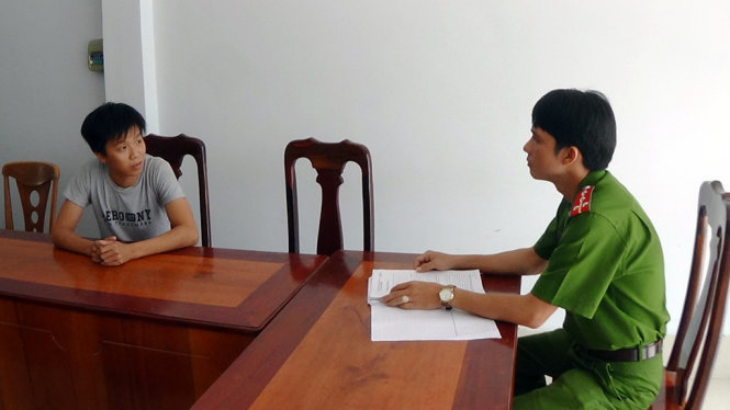 Đối tượng Bạo tại cơ quan điều tra - Ảnh: Bửu Đấu