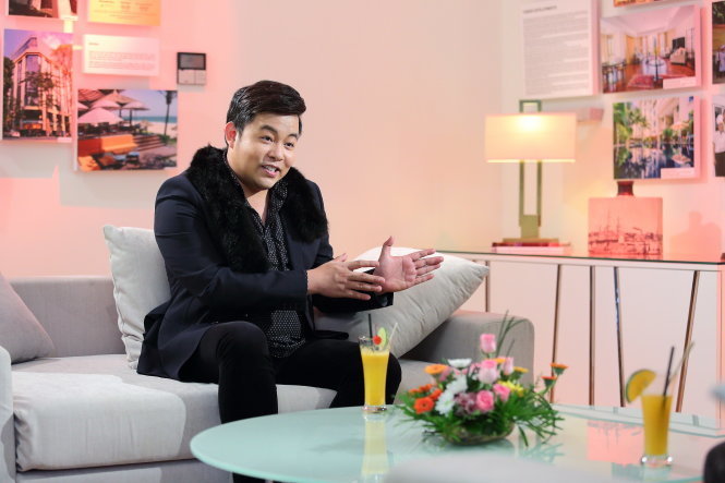Ca sĩ Quang Lê trong chương trình Lần đầu tôi kể -Ảnh: HTV2