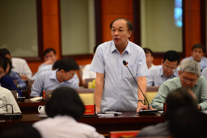 Trung tướng Lê Đông Phong, giám đốc Công an TP.HCM, phát biểu tại Hội nghị Thành ủy lần 4 
- Ảnh: Quang Định