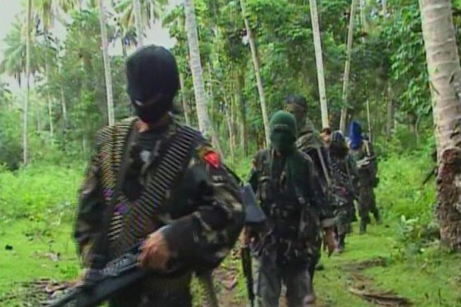Nhóm Abu Sayyaf ở miền nam Philippines. Ảnh: Reuters