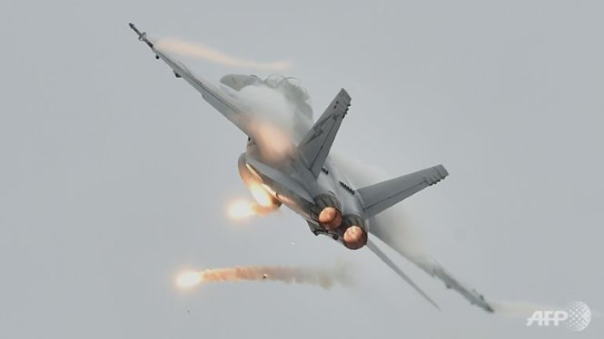 Máy bay chiến đấu FA-18 Hornet của Không lực hoàng gia Úc trong  triển lãm hàng không quốc tế ở Melbourne - Ảnh:AFP