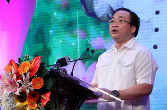 Hoàng Trung Hải phát biểu tại hội nghị
