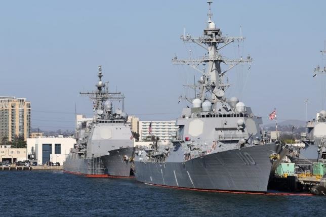 Tàu khu trục USS William P. Lawrence của Mỹ - Ảnh: Reuters
