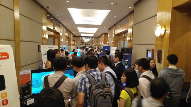 Đông đảo các bạn trẻ, sinh viên, cộng đồng công nghệ tham dự FPT Tech Day 2016 (Ngày Công nghệ FPT 2016) diễn ra tại khách sạn New World (TP.HCM) ngày 18-5 - Ảnh: T.Trực