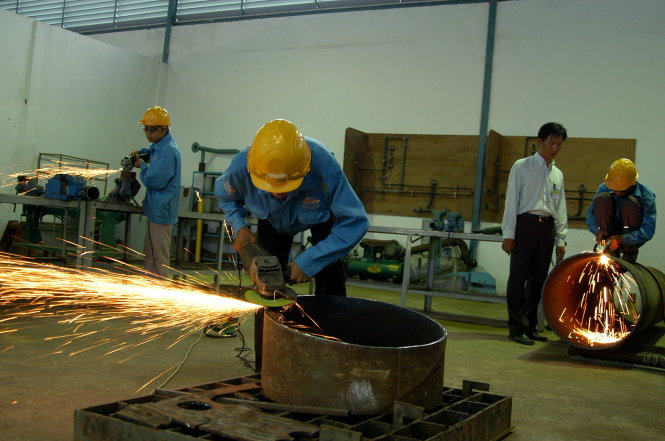 Sinh viên Trường CĐ Nghề Lilama 2 trong giờ thực hành. Ảnh: L.M