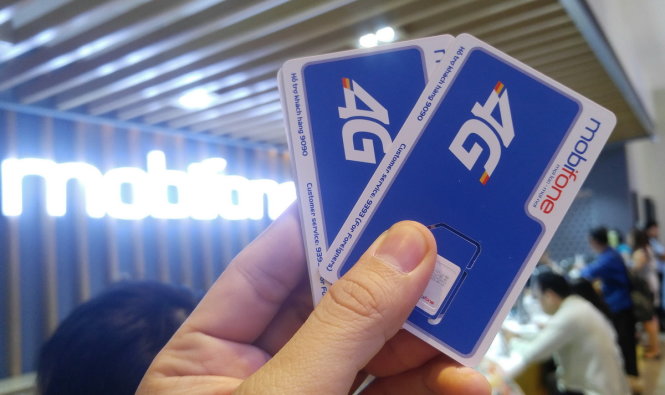 Nhà mạng MobiFone bắt đầu cho đăng ký và đổi SIM 4G từ ngày 1-7-2016 - Ảnh: T.Trực