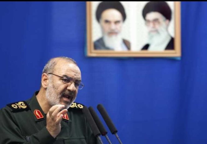 Ông Hossein Salami, phó chỉ huy lực lượng Vệ binh Cách mạng Iran - Ảnh: Reuters