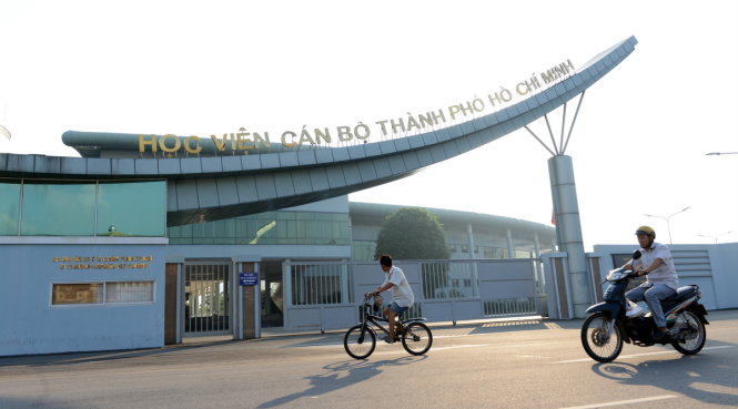 Học viện Cán bộ TP.HCM trên đường Chu Văn Anh (Q.Bình Thạnh) - Ảnh: DUYÊN PHAN