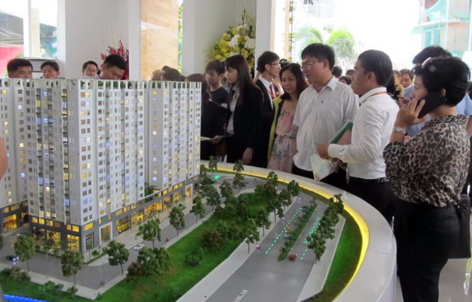 Thời gian qua nguồn cung phân khúc cao cấp dường như “áp đảo” phân khúc bình dân dành cho người thu nhập trung bình và thấp - Ảnh: PHƯƠNG NGA