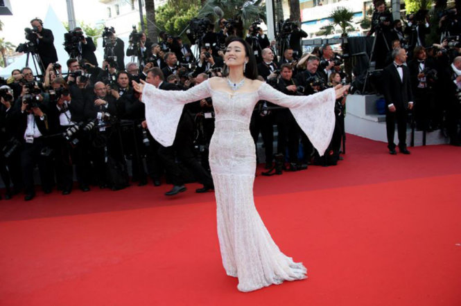 Củng Lợi tại Lễ khai mạc LHP Cannes hồi tháng năm vừa rồi - Ảnh Getty