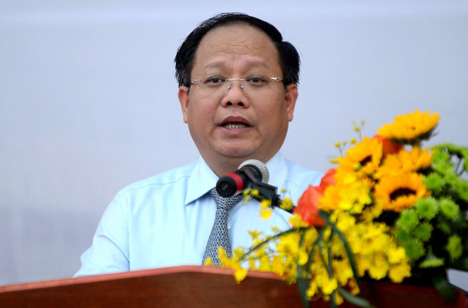 Phó bí thư thường trực Thành ủy TP.HCM Tất Thành Cang phát biểu tại lễ khai giảng Trường THPT Võ Văn Kiệt, Q.8, TP.HCM sáng 3-9 - Ảnh: QUANG ĐỊNH