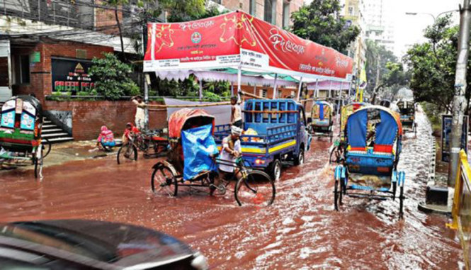 Thủ đô Dhaka chìm trong 