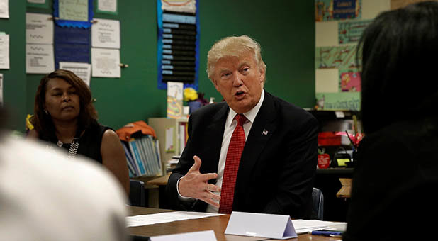 Tỉ phú Donald Trump - Ảnh: Reuters