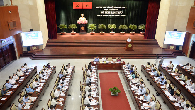 Các đại biểu tham dự hội nghị Lần thứ 7, Ban chấp hành Đảng bộ TP.HCM khoá X sáng ngày 24-9 - Ảnh TỰ TRUNG