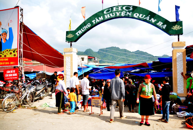 Chợ Quản Bạ