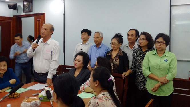 Đại diện hiệp hội nước mắm tại hội thảo nói lời cảm ơn - Ảnh Trần Mạnh