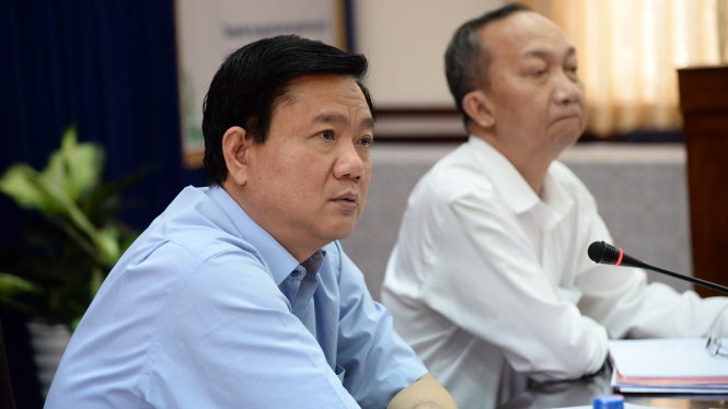 Bí thư Thành uỷ Đinh La Thăng nghiêm nghị phê bình lãnh đạo Trung tâm điều hành chống ngập nước TP.HCM - Ảnh Tự Trung