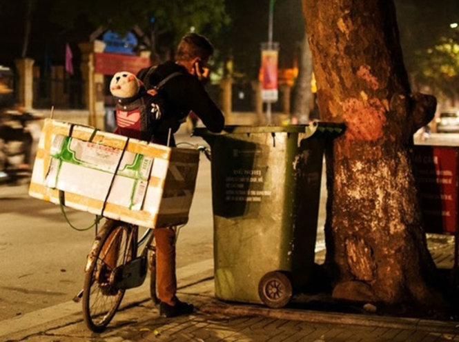 Người đàn ông đánh bé gái tới tấp gây phẫn nộ cộng đồng mạng