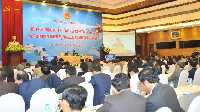 Hội nghị Tổng kết công tác năm 2016 và triển khai kế hoạch năm 2017 ngành công thương - Ảnh: Ngọc An
